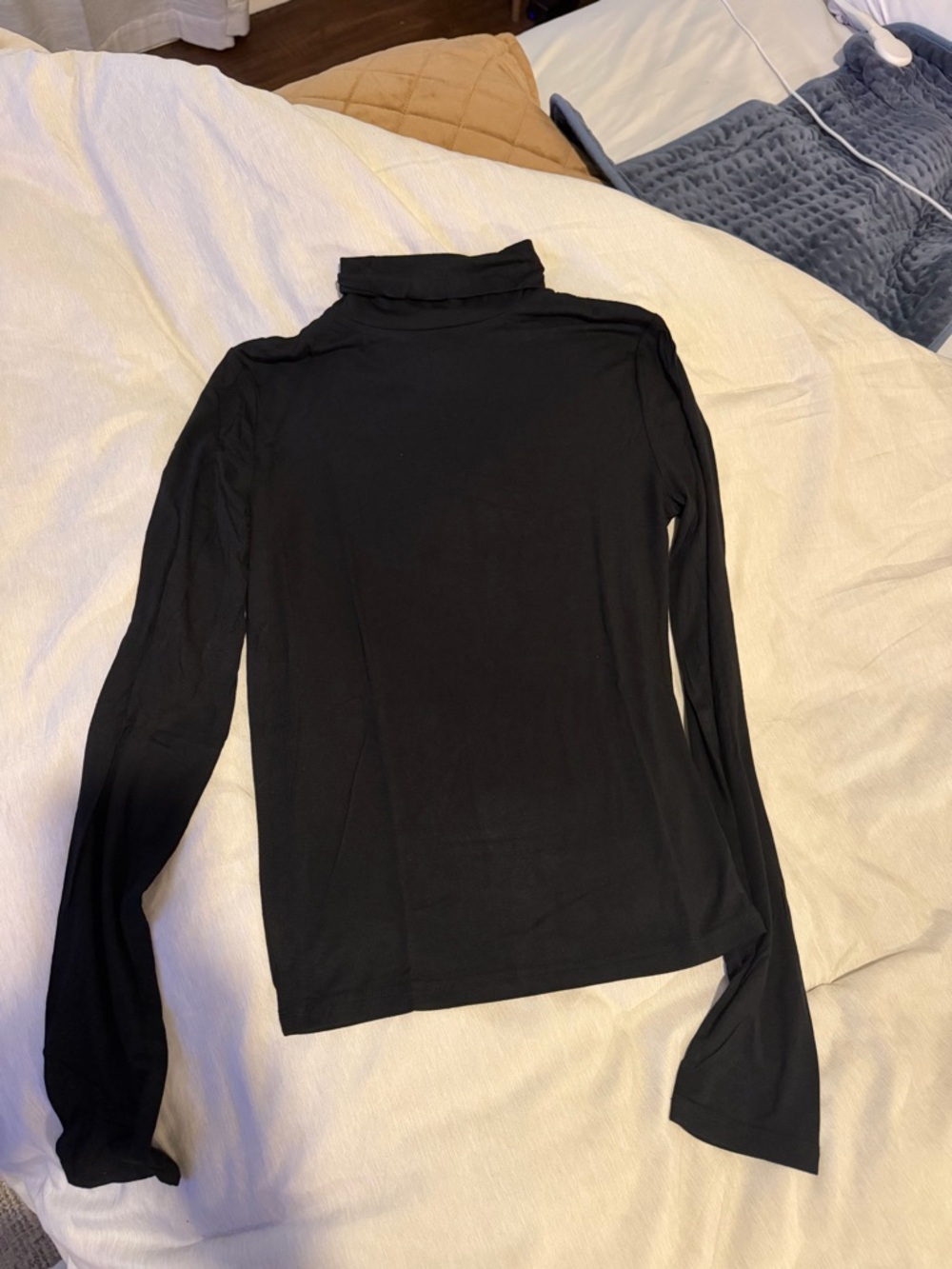 TALULAH Black Funnel Neck Top